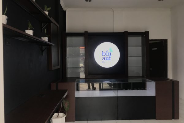 jasa-design-outlet-elektronik-kontraktor-jogja-8 jasa-design-outlet-elektronik-kontraktor-jogja-8